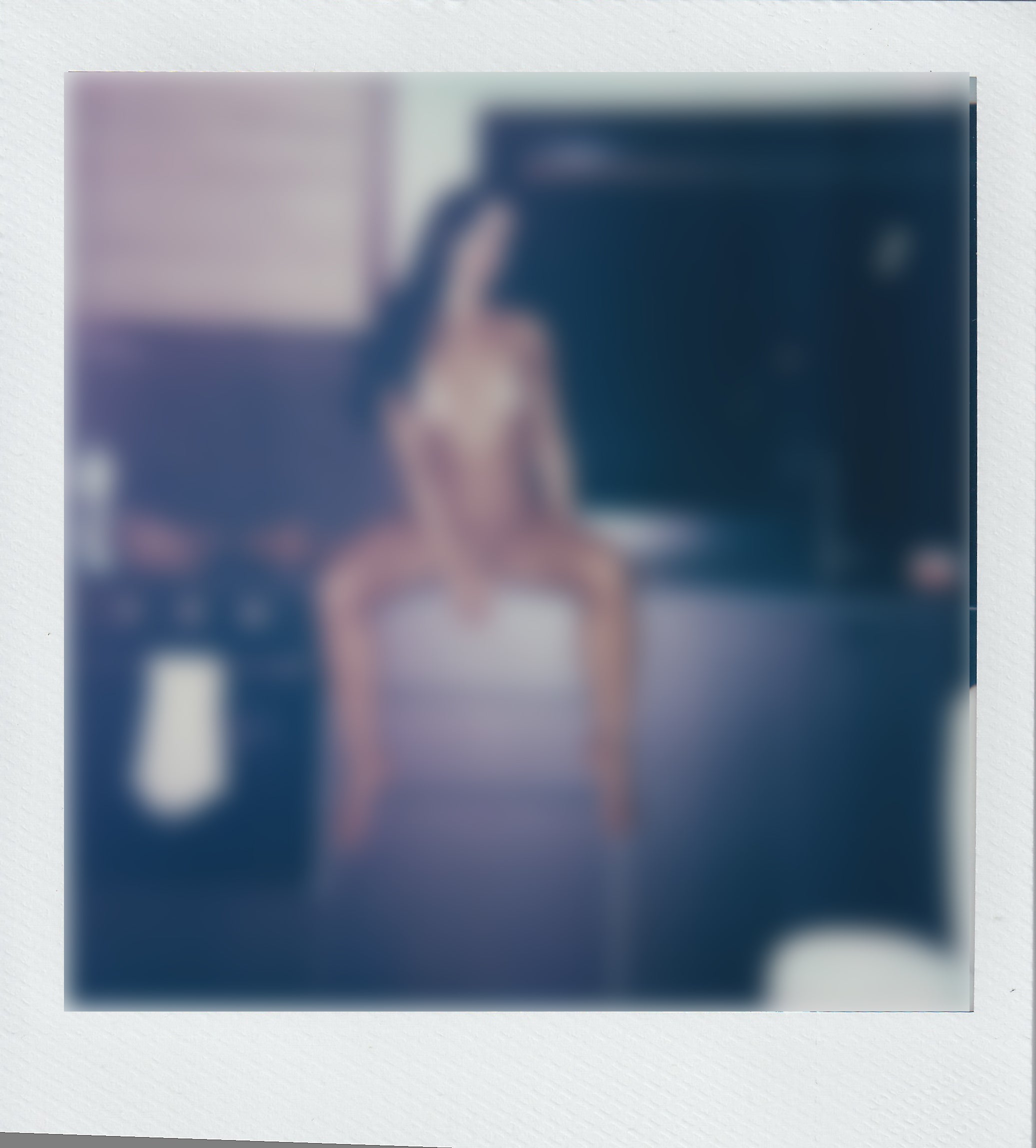 Elena Maraga Polaroid N.13